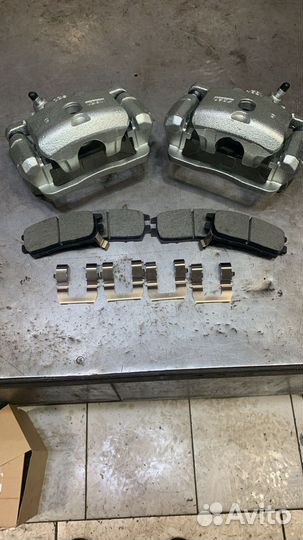 Комплект суппортов Pajero Sport