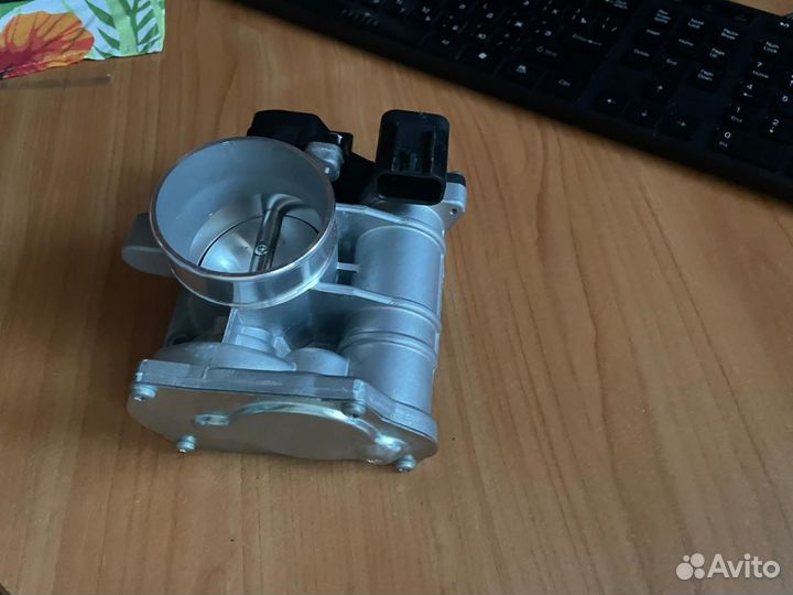 Дроссельная заслонка geely