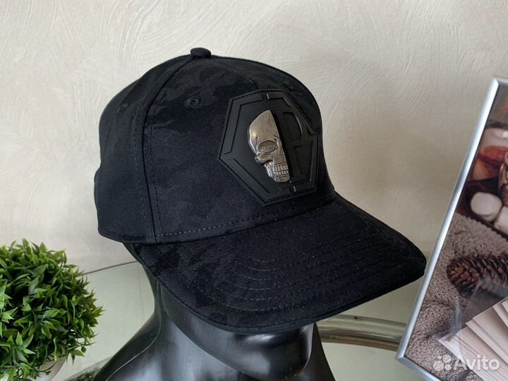 Бейсболка Philipp Plein крутая