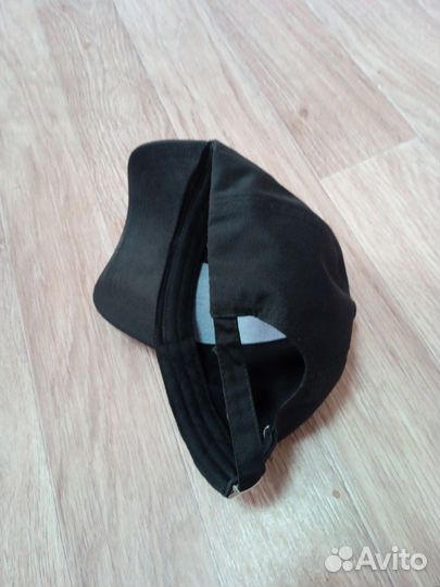 Кепка однотонная