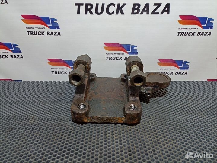 Кронштейн пневморессоры правый