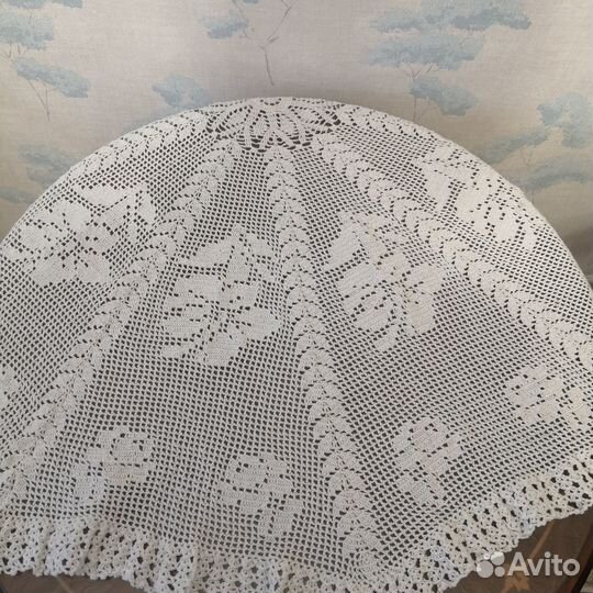 Скатерть круглая вязаная