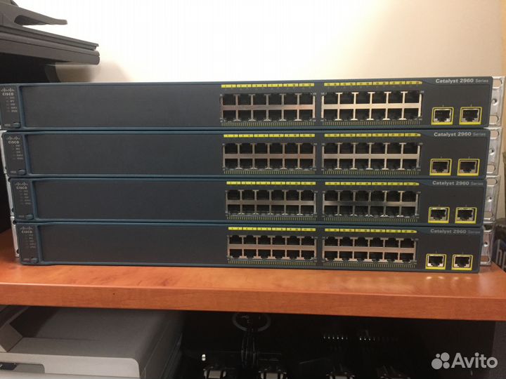 Комутатор cisco catalyst 2960 series WS-C2960-24TT