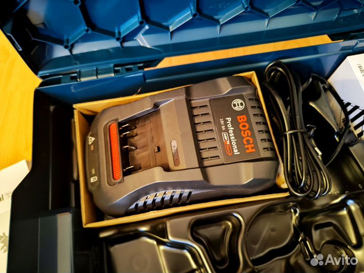 Дрель Bosch GSR 18V-150 C