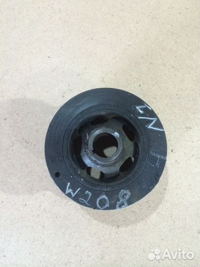 Шкив коленвала Mercedes CLK w208 2.0