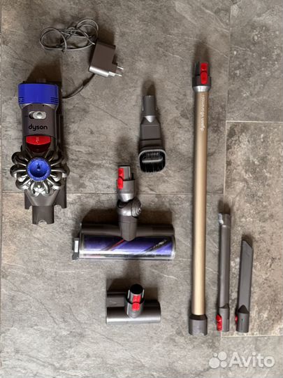 Пылесос dyson v8 animal+
