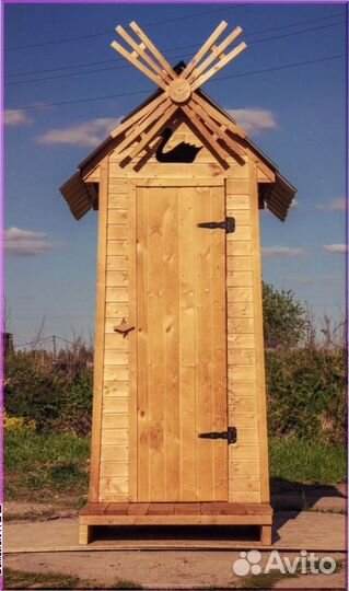 Дачный туалет с декором AZZ