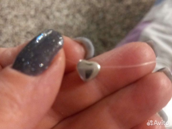 Серебрянная подвеска на леске