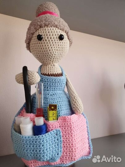 Кукла-помощница. Вязаная кукла крючком, игрушка
