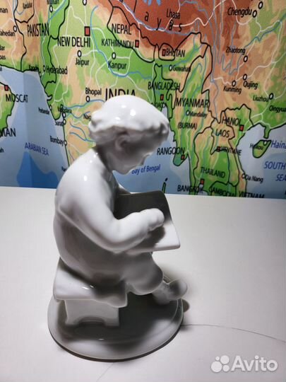 Фарфоровые статуэтки