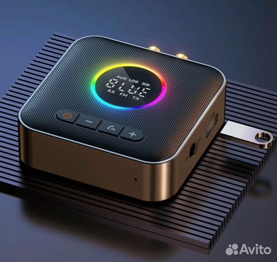 Bluetooth Трансмиттер Ресивер RGB. M10