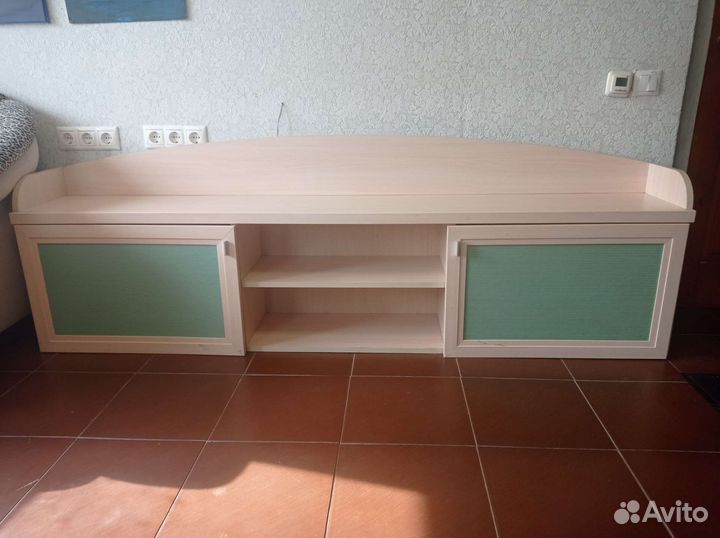 Тумба под тв белая