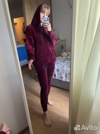 Костюм спортивный