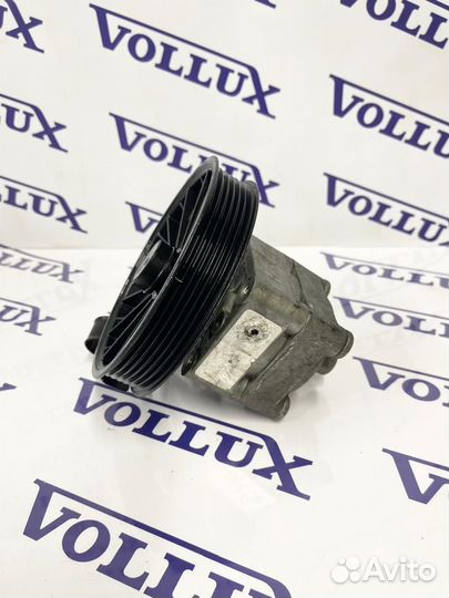 Насос гура Volvo S60 S80 XC70 V70 2001-2004 D5244T