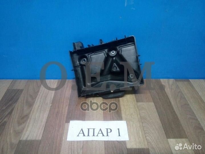 Площадка крепления акб Volkswagen Polo sedan 5