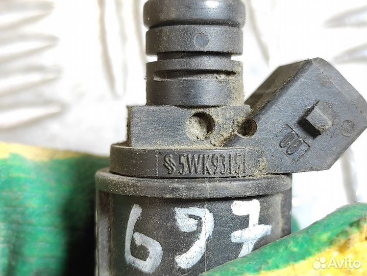 Форсунка двигателя Opel Astra G