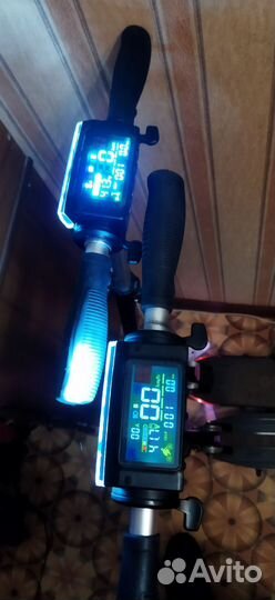 Самокат взрослый электрический