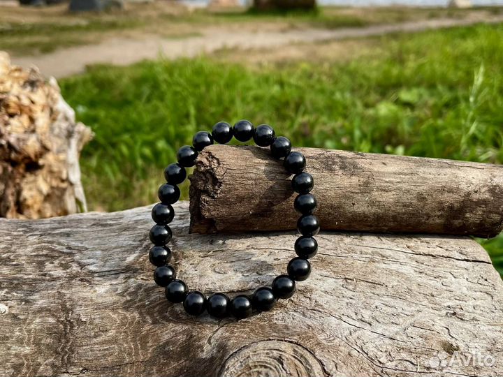 Браслет из Карельского Шунгита