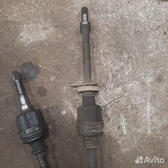 Привод Ford Mondeo 2 2.0 акпп,Форд Мондео 2
