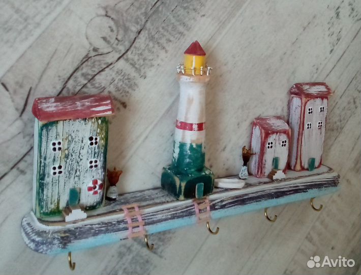 Вешалка -ключница