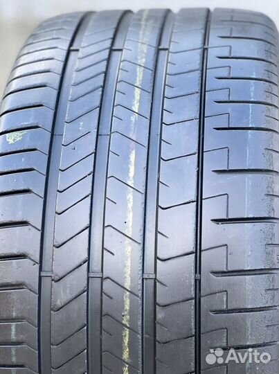 Pirelli P Zero PZ4 315/35 R20