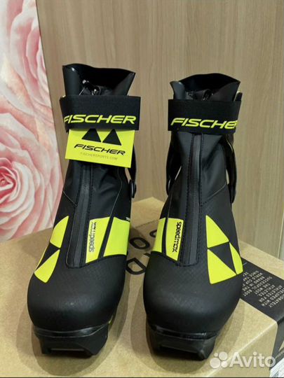 Лыжные ботинки fischer