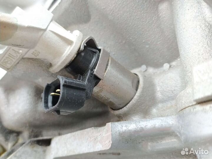 Топливная рампа с форсунками Mazda cx-5 Mazda 6 PE