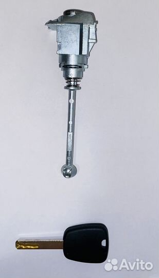 Личинка замка Peugeot 308/408