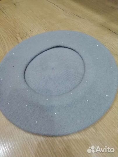 Берет женский новый