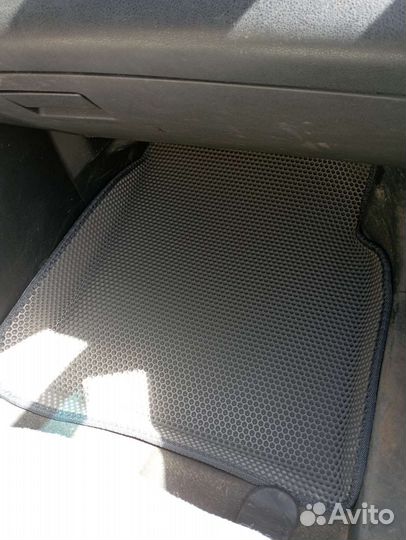 Автомобильные ковры