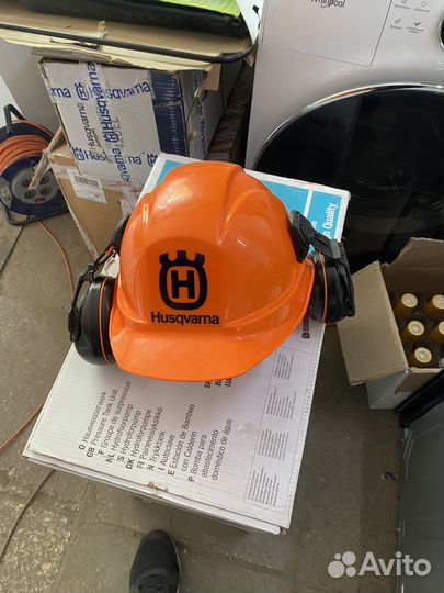 Шлем Husqvarna Classic (5807543-01) оранжевый