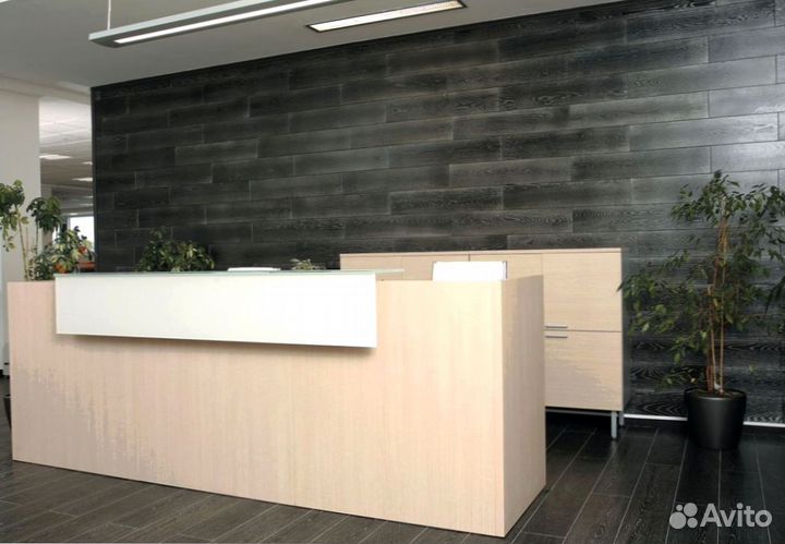 Стойка для консалтинговых компаний