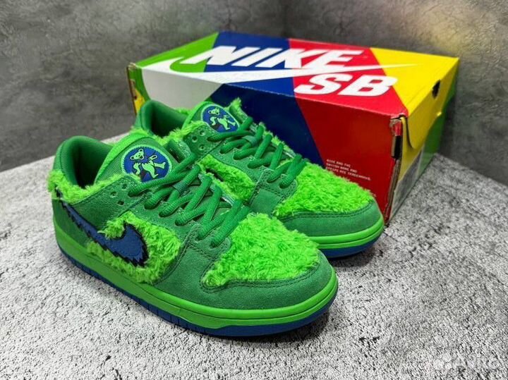 Nike SB Dunk Low Grateful Dead Bears Green