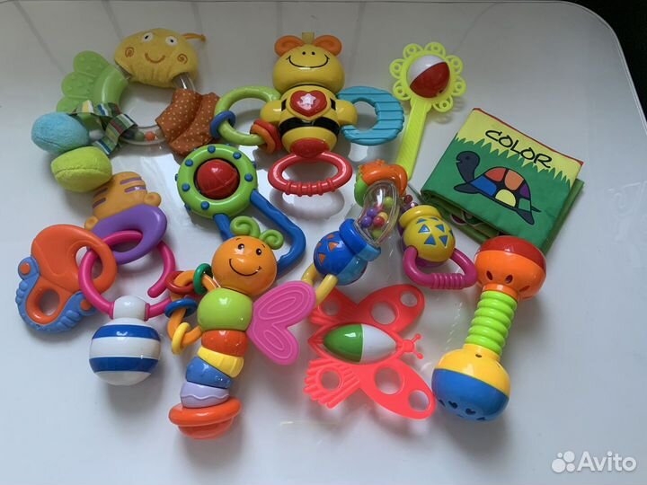 Погремушки для малыша пакетом