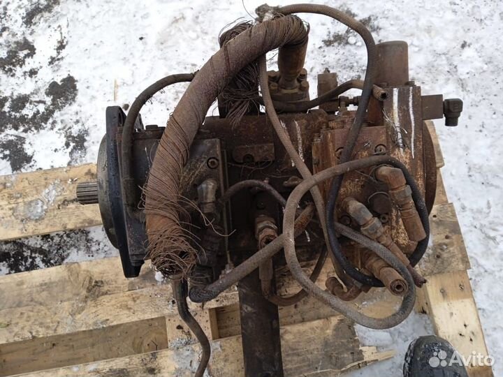 Насосы гидравлические экскаватора Komatsu PC1250-7