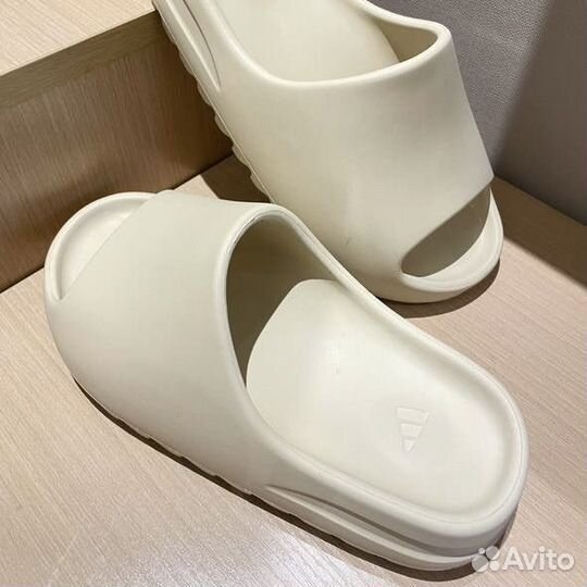 Тапки Adidas Yeezy Slide Оригинал