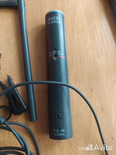 Микрофон akg