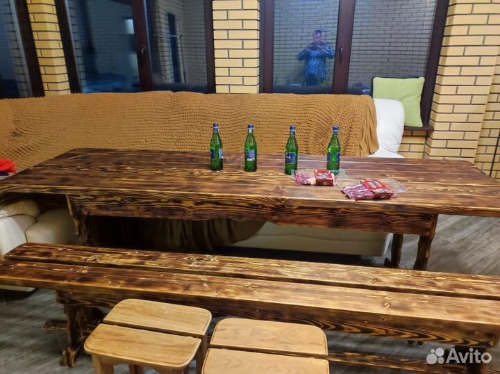 Стол из массива, лавки, стулья изделия из дерева