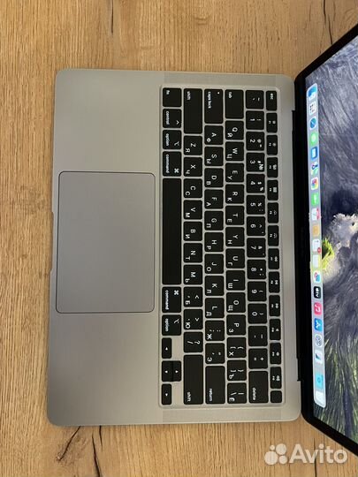 Apple macbook air 13 2020