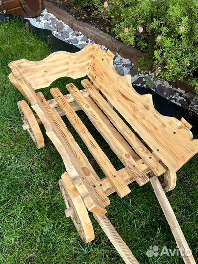 Тележка деревянная