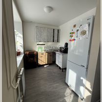 3-к. квартира, 57,3 м², 2/5 эт.