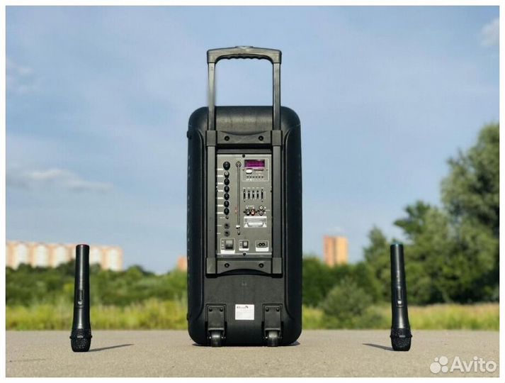 Мощная беспроводная караоке Bluetooth колонка