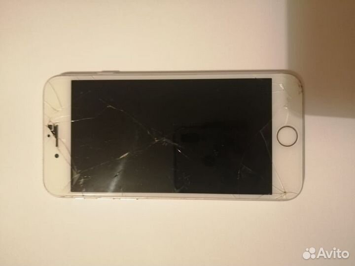 Телефон iPhone 7 32gb