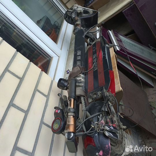 Электросамокат kugoo m4 про на запчасти