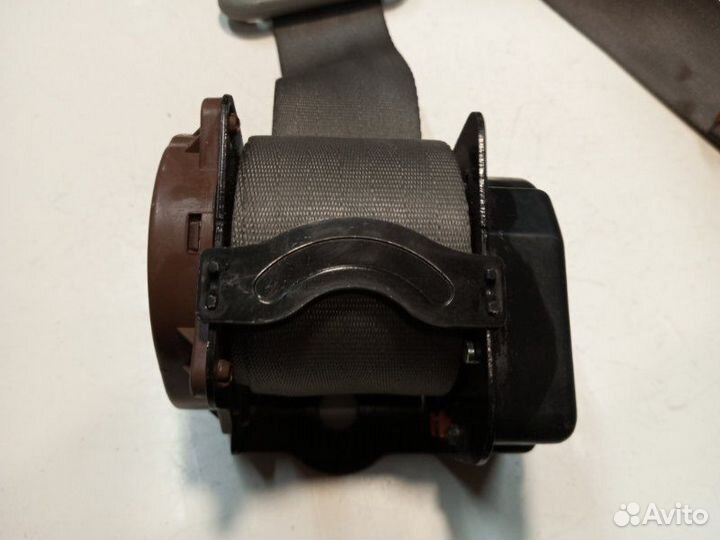 Ремень безопасности задний правый Kia Spectra