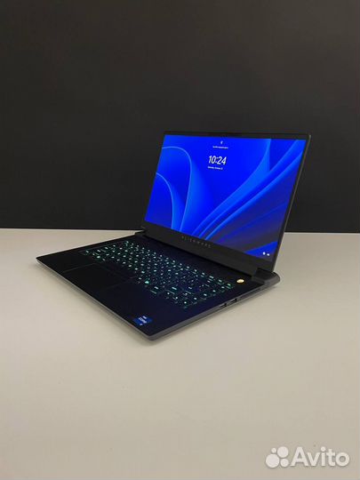 Игровой ноутбук Alienware m15 r7