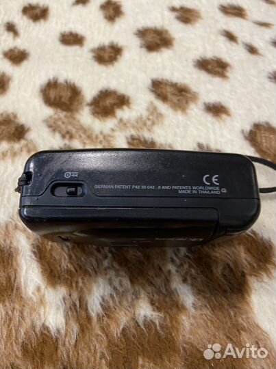 Плёночный фотоаппарат (Polaroid)