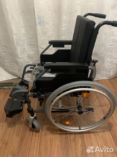 Коляска инвалидная Ortonica Delux 590