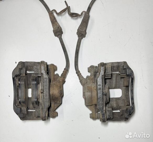 Суппорт передний Renault Megan 2