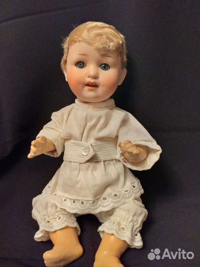Антикварная кукла